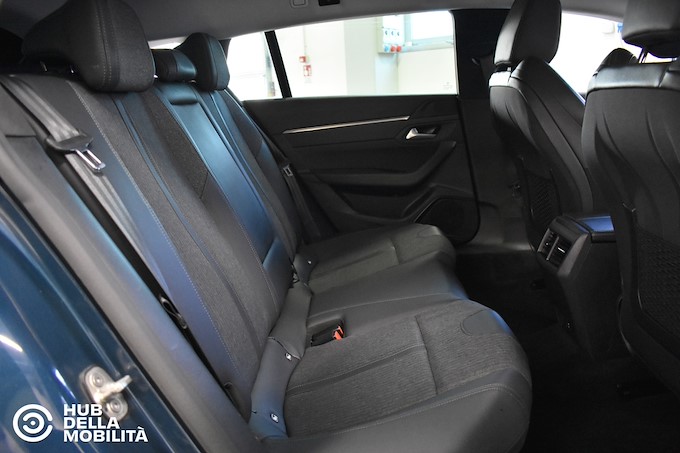 PEUGEOT 508 BlueHDi 130 Stop&Start EAT8 SW Allure Pack